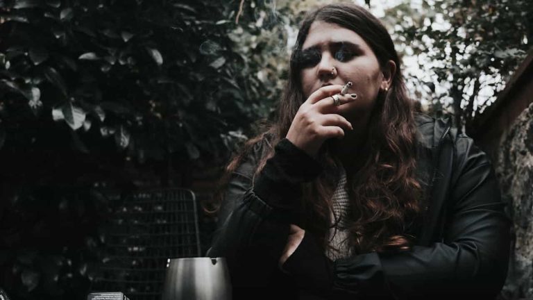 Why Going Cold Turkey with a Narcissist Can Be Dangerous